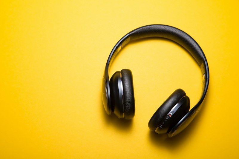 Headphone premium Usahaku